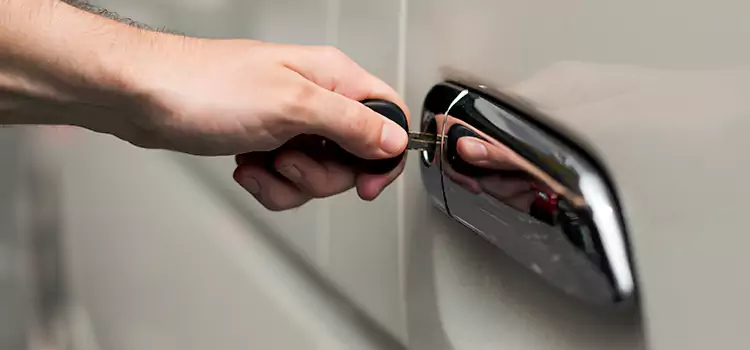Why Choose Our Auto Locksmith Team in Findlay, OH?